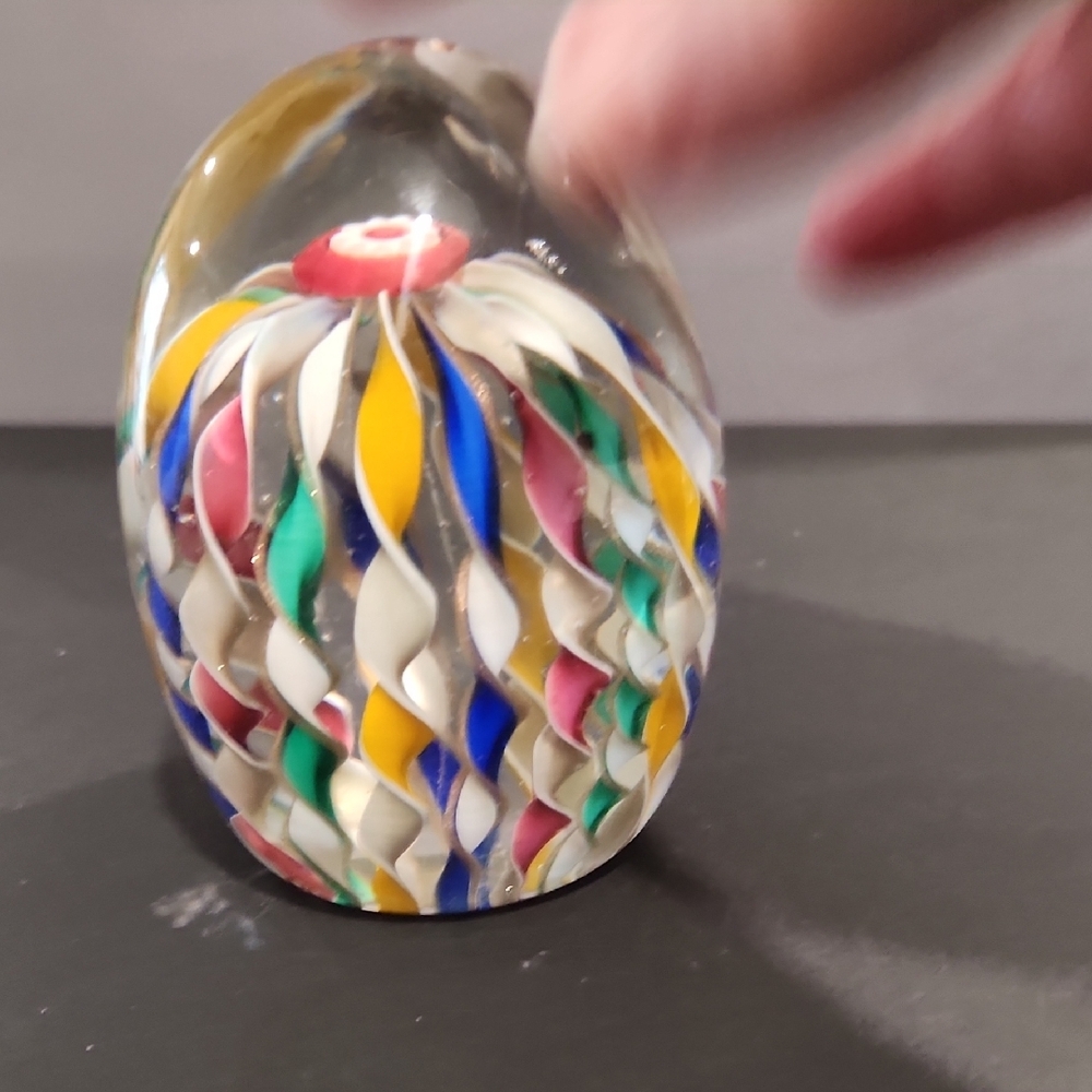 MURANO Multi Colored Twisted Ribbon/Millefiori Hand Blown Art Glass Paperweight - Picture 8 of 11